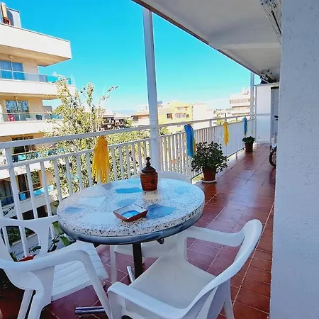 Flandria Familidays Apartment